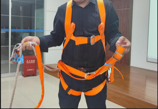 高空作業(yè)保險(xiǎn)帶更新啦！
